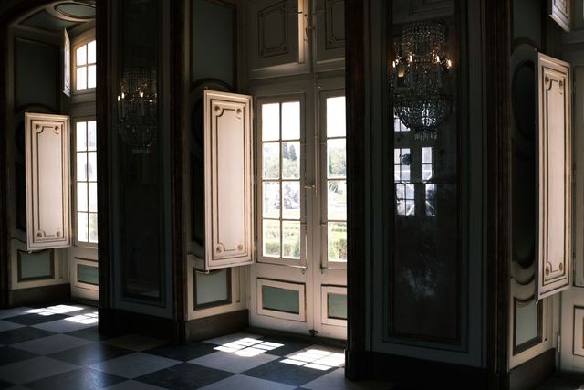 Porte-fenêtre oscillo-battante : soufflet, réglages et limites d'un grand vantail Porte-fenêtre oscillo-battante : soufflet, réglages et limites d'un grand vantail